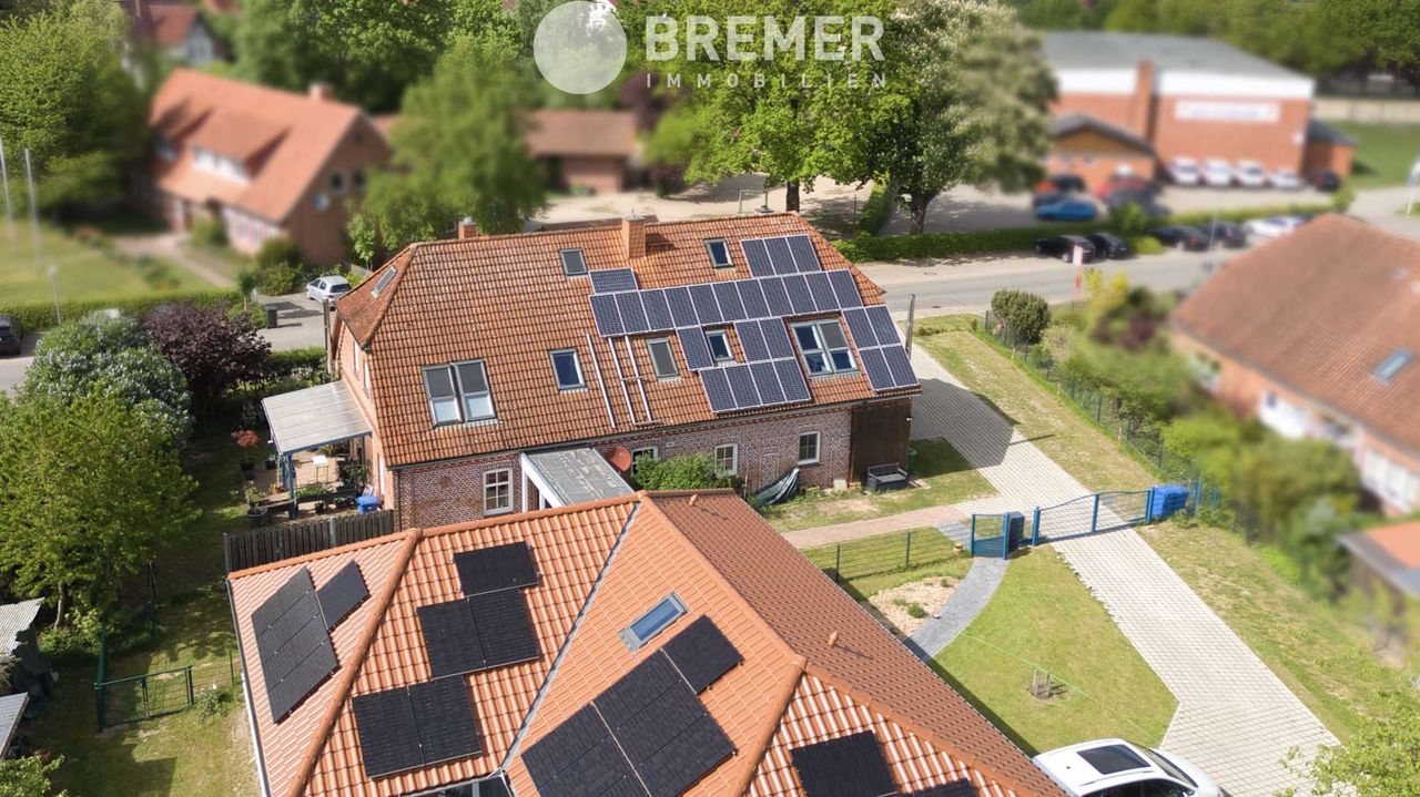 Charmantes Bauernhaus mit drei Wohneinheiten – ländliche Idylle trifft moderne Technik
