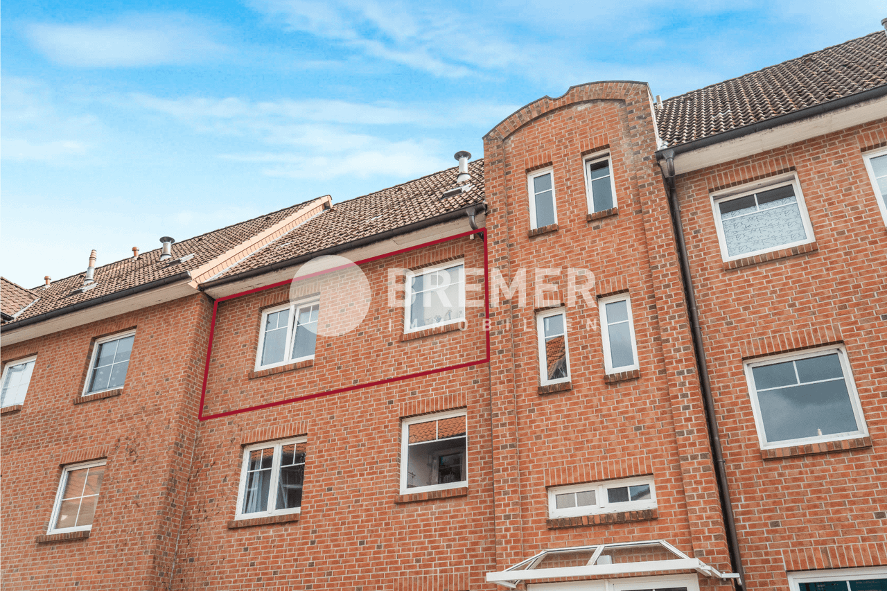 2-Zimmer-Wohnung mit Balkon & Tiefgaragenstellplatz in zentraler Lage