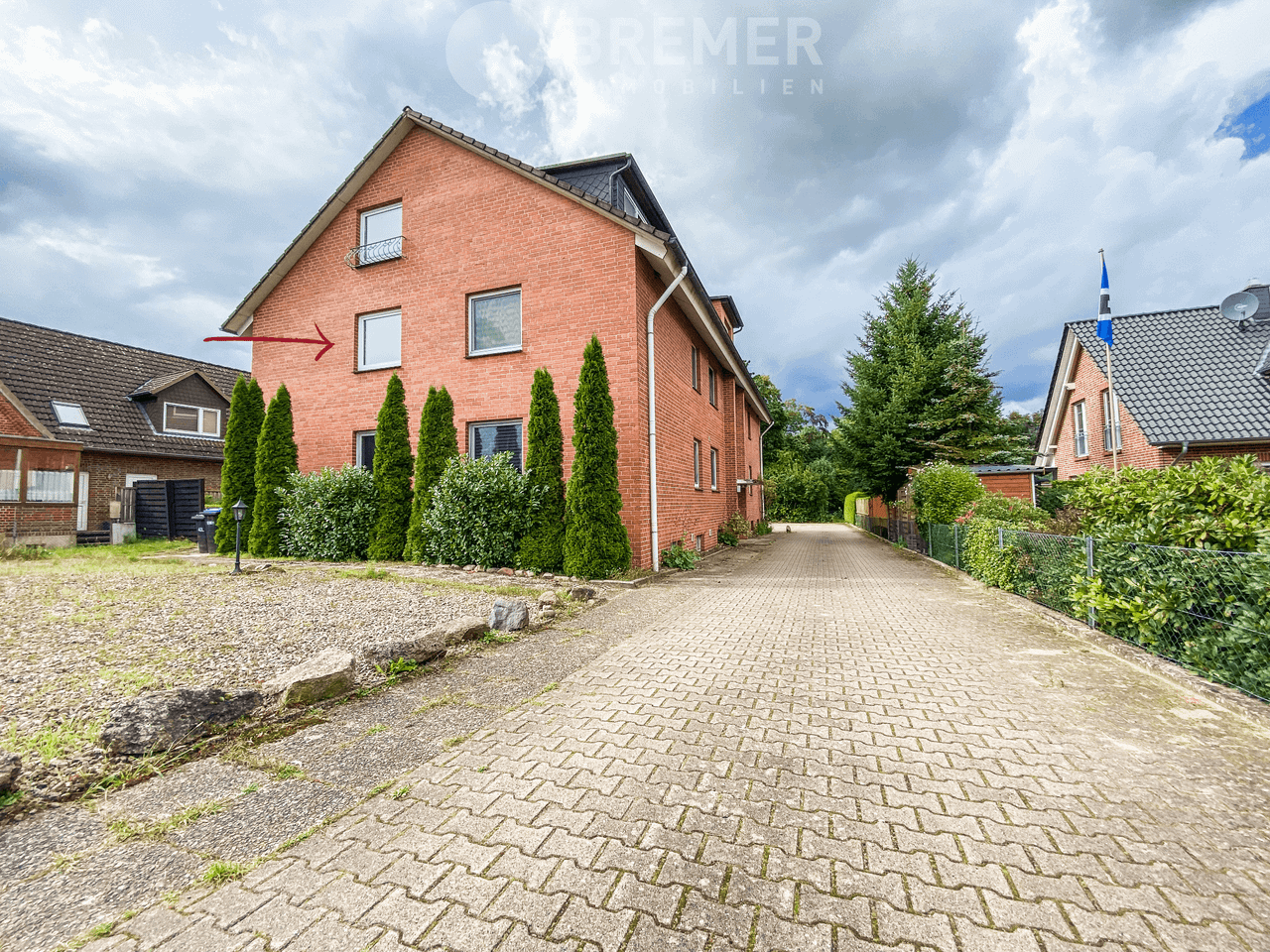 Sonnige 3-Zimmer-Eigentumswohnung mit Balkon und Garage als Kapitalanlage